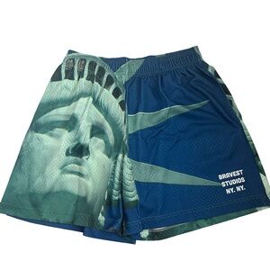 NWT Bravest Studios Blue/Green "Statue of Liberty" Men's Mesh Lined Shorts